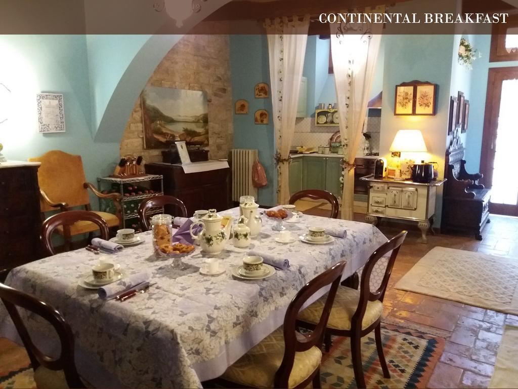 Vescovado 7 Lägenhet Gubbio Exteriör bild